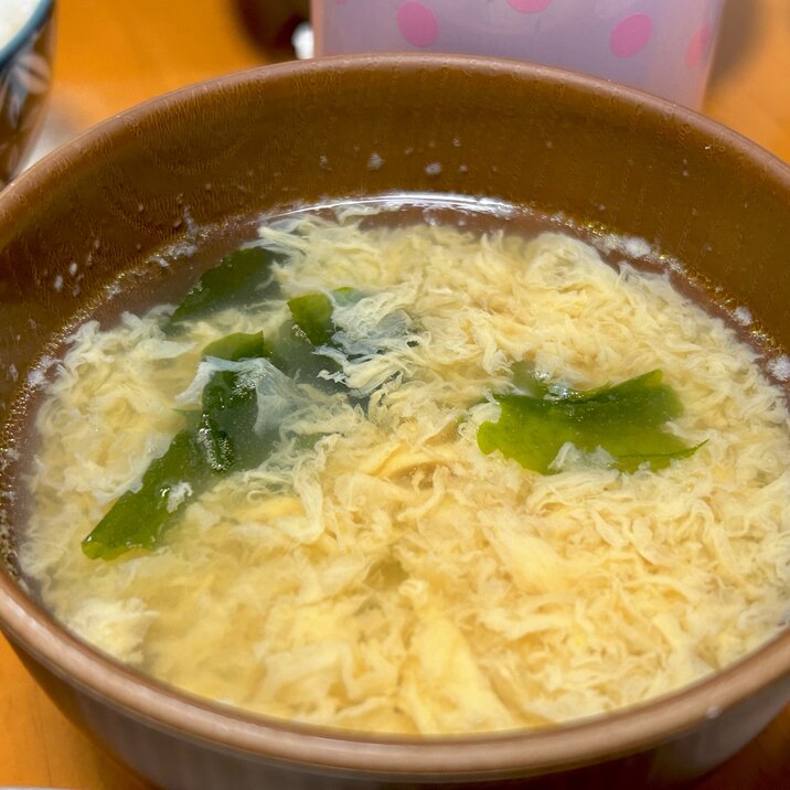 卵とわかめのコンソメスープ